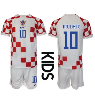 Kroatien Luka Modric #10 Hemmaställ Barn VM 2022 Kortärmad (+ Korta byxor)